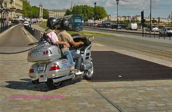 Moto-Taxi-Bordeaux-bordeaux-actu