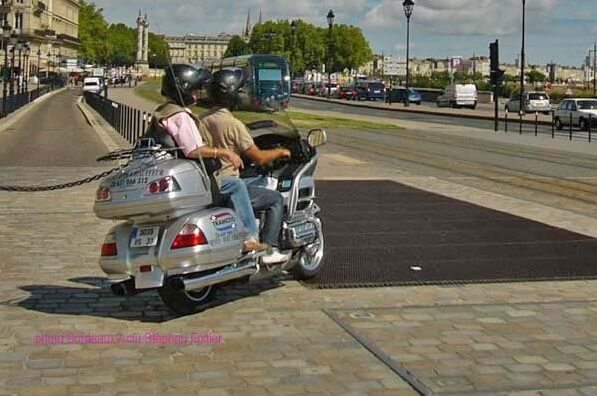 Moto-Taxi-Bordeaux-bordeaux-actu